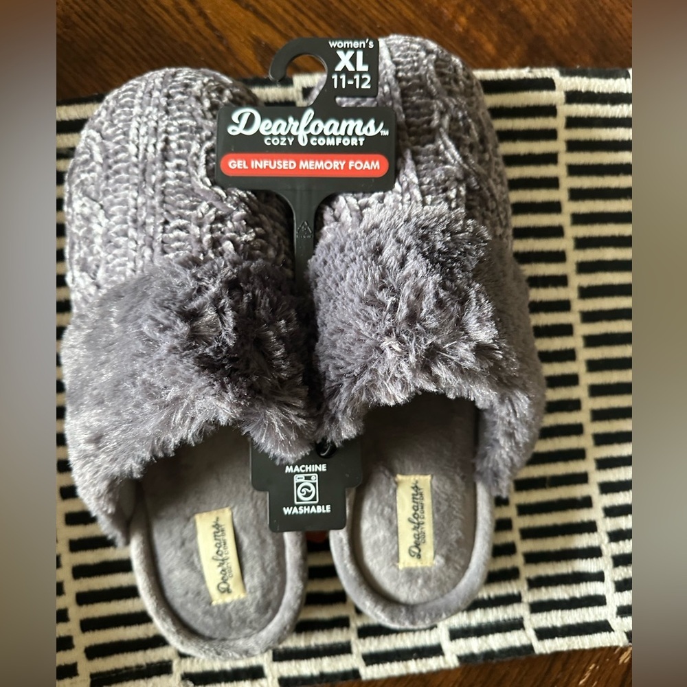 Dearfoams Cozy Comfort Women's Cable Knit Chenille Slippers